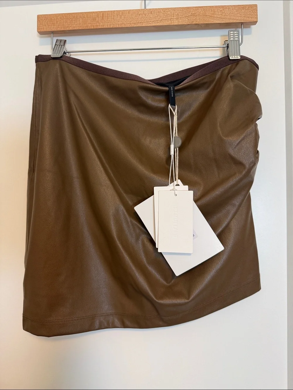Helmut Lang NWT Faux Leather Ruched Mini Skirt -‎ in color Cigar - Large